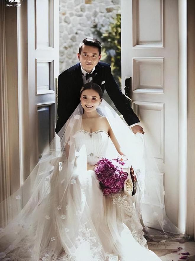 婆要400万后离婚还当女儿面给小三献吻麻将胡了2试玩模拟器CBA教练出轨找老(图12)