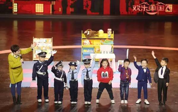 就天生喜剧人的不是幽默天性而是生长环境PG麻将胡了2试玩东北萌娃集体开挂造(图5)